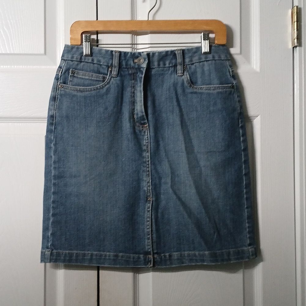 Talbots  Petites Stretch denim jean skirt  Sz 6P EUC